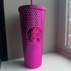 Starbucks 2022 sangria Bling' Magenta Pink Metallic
Chrome Studded Tumbler